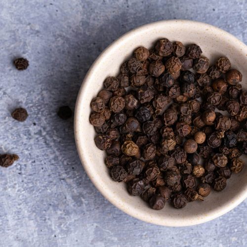 Indonesian black pepper spice whole and ground for global export HS 0904