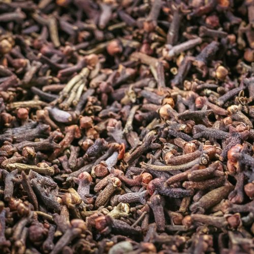 Indonesian cloves whole dried spice for export HS 0907